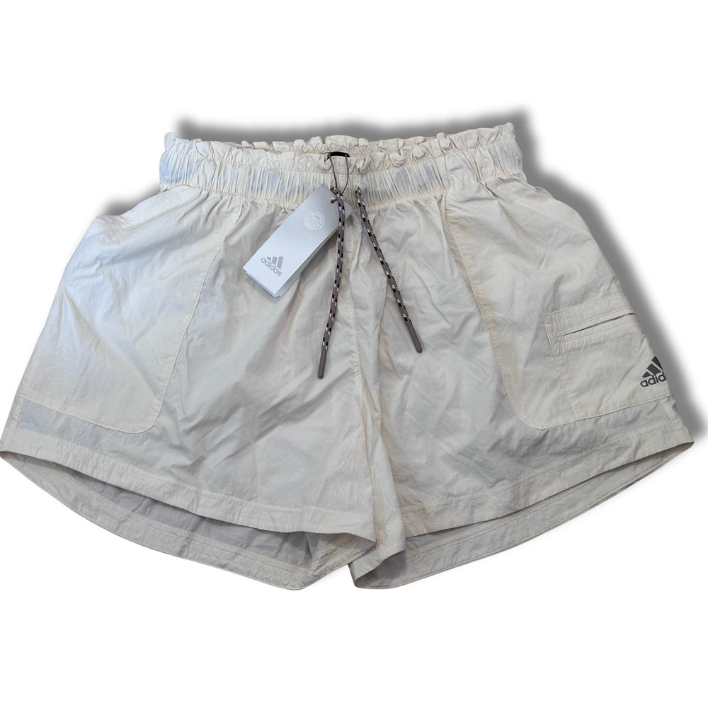 Adidas women XS multi sport shorts WONDER WHITE new with tags